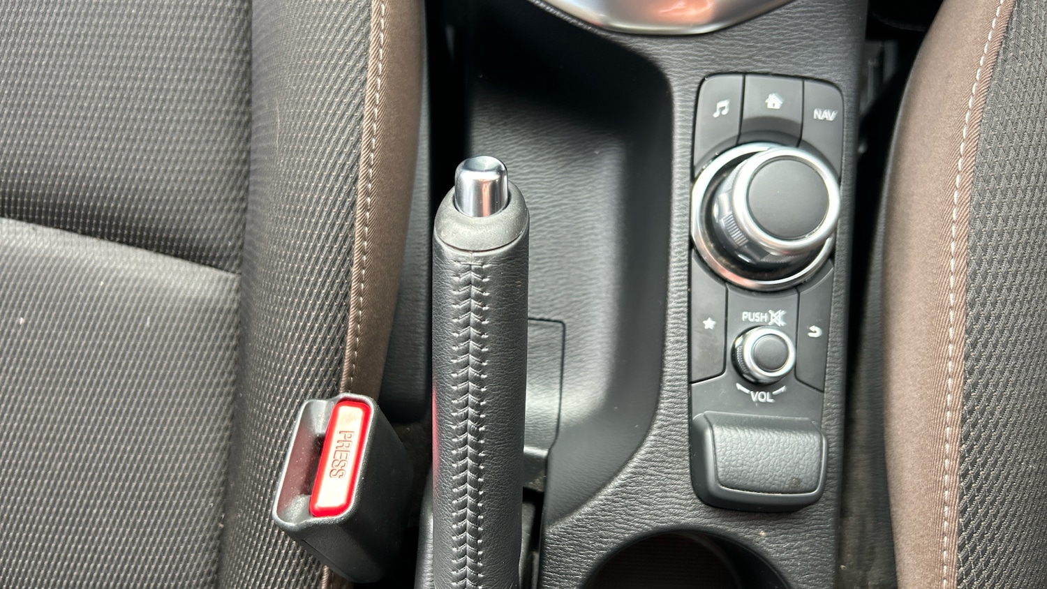 Used Mazda Mazda2 2023 for sale - 78077526: Photo 37