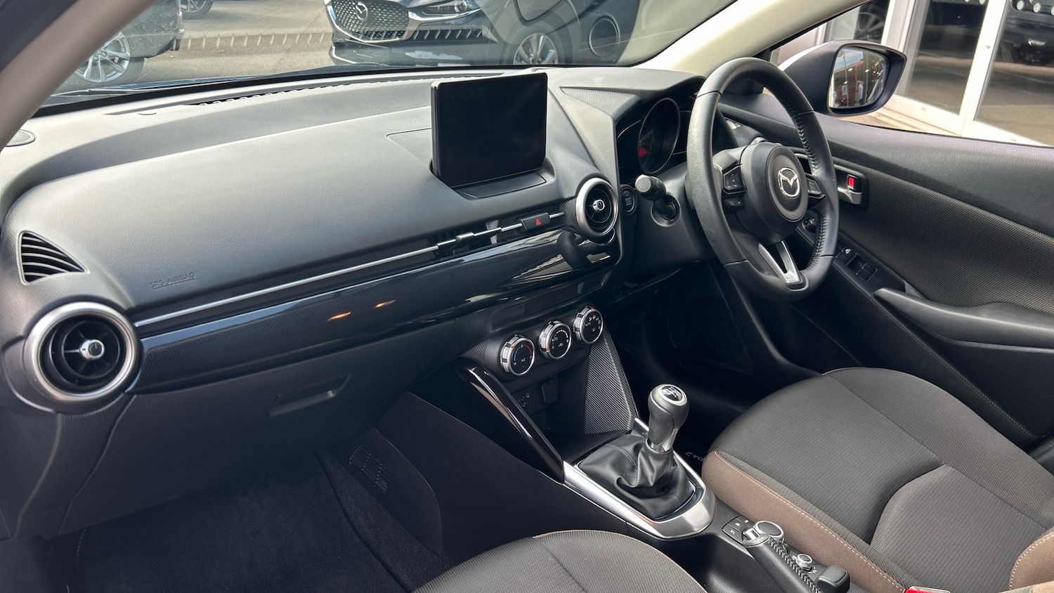 Used Mazda Mazda2 2023 for sale - 78077526: Photo 9