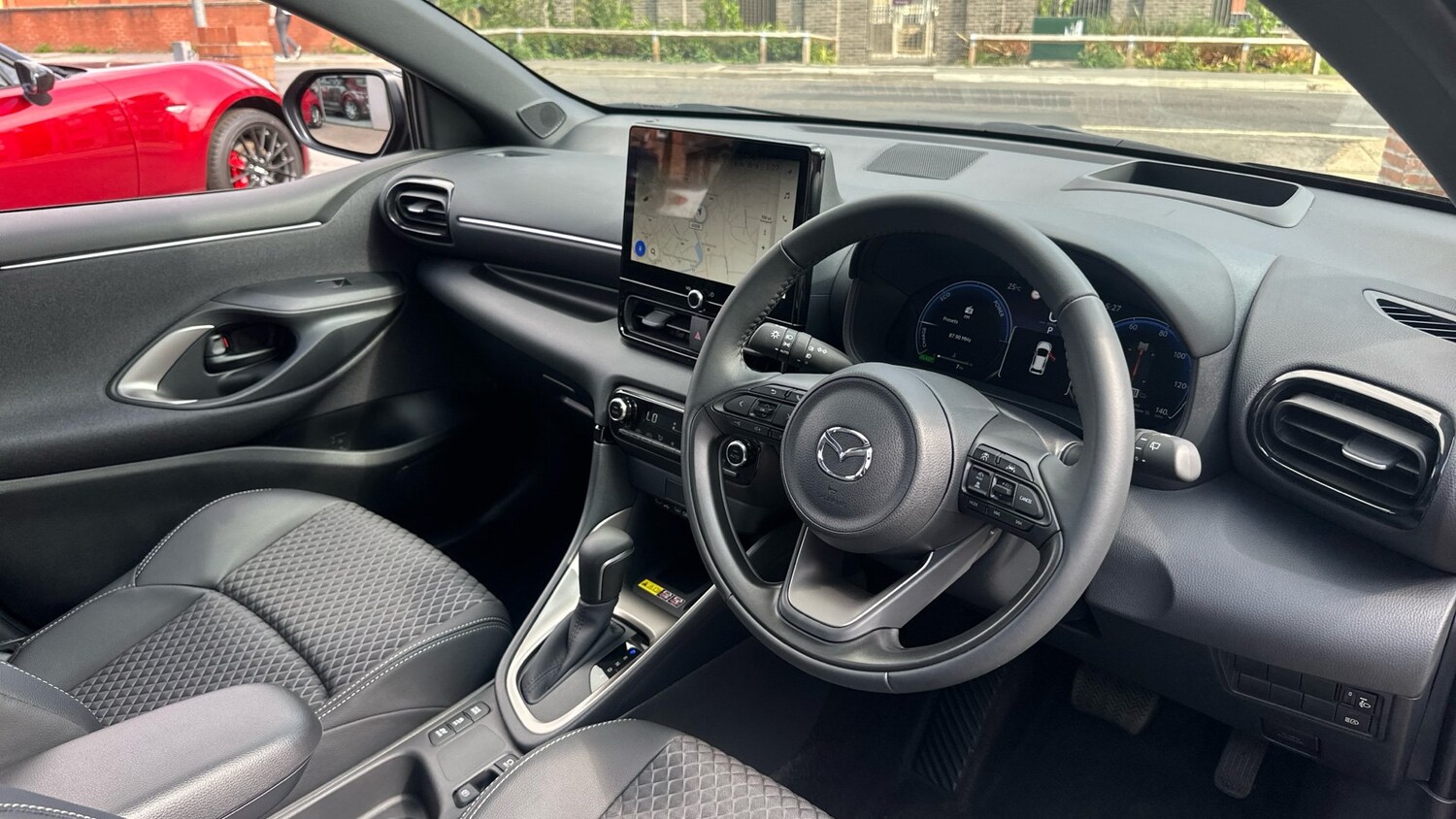 2025 Mazda Mazda2 HYBRID 1.5i Hybrid Homura Plus 5dr CVT Hybrid Hatchback Hatchb - Picture 11 of 24