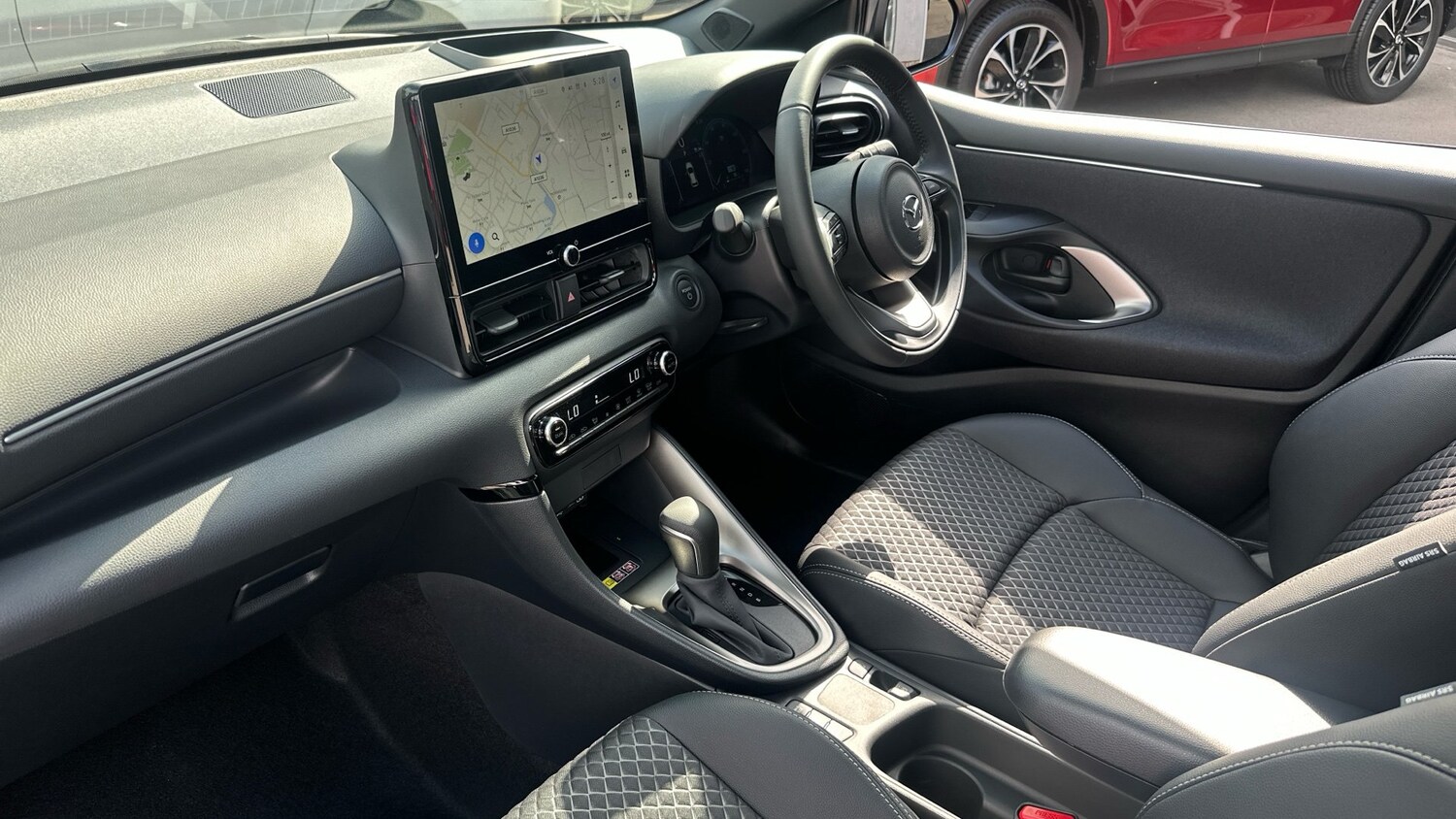 2025 Mazda Mazda2 HYBRID 1.5i Hybrid Homura Plus 5dr CVT Hybrid Hatchback Hatchb - Picture 9 of 24