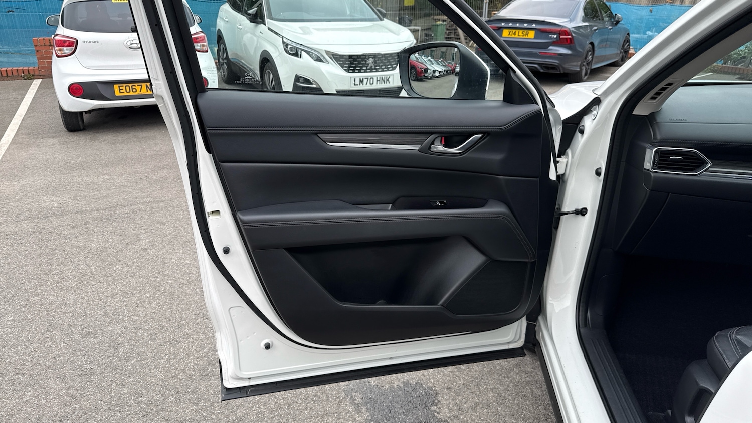 Used Mazda CX-5 2022 for sale - 76161879: Photo 35