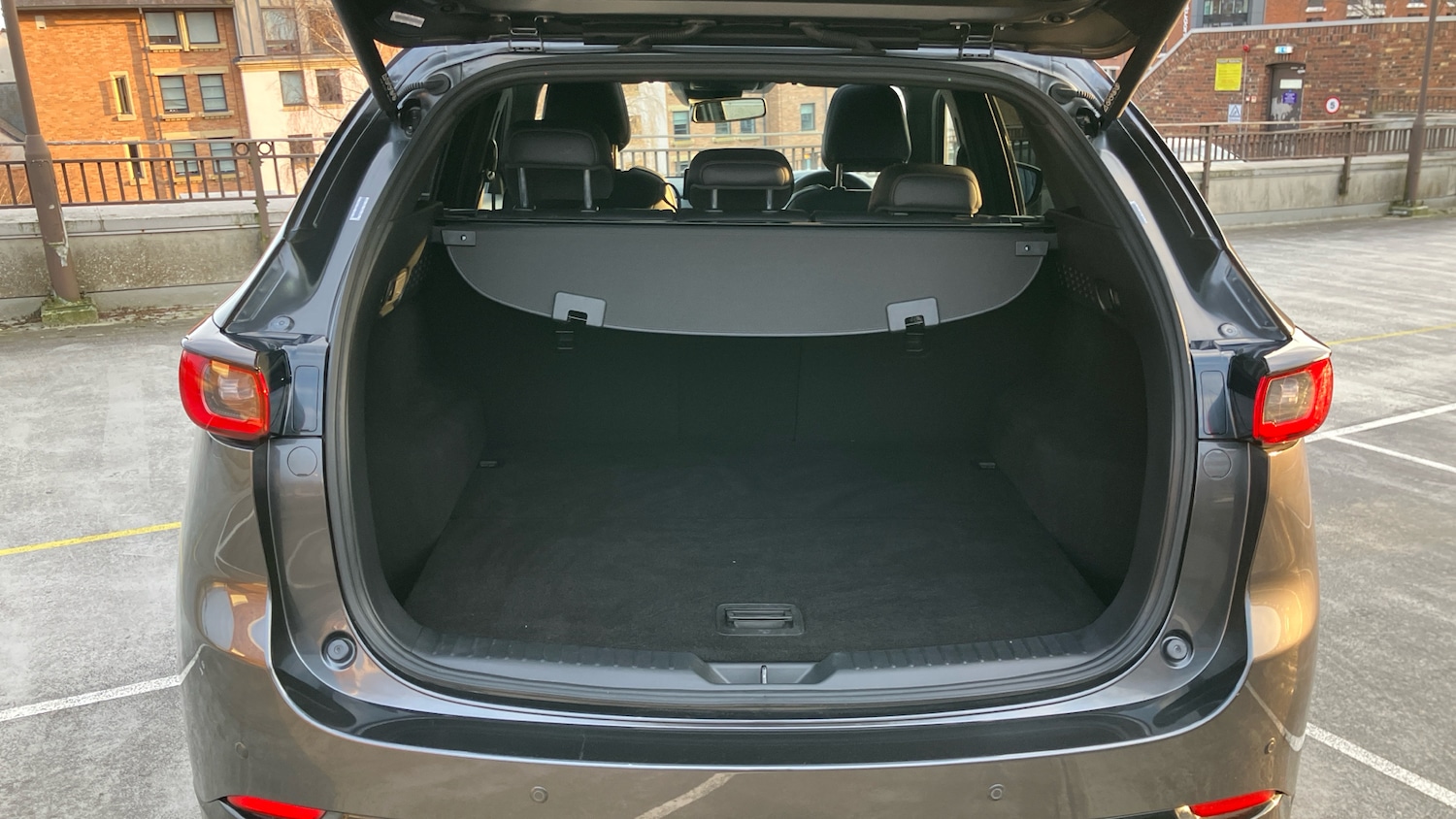 Used Mazda CX-5 2023 for sale - 77999238: Photo 4