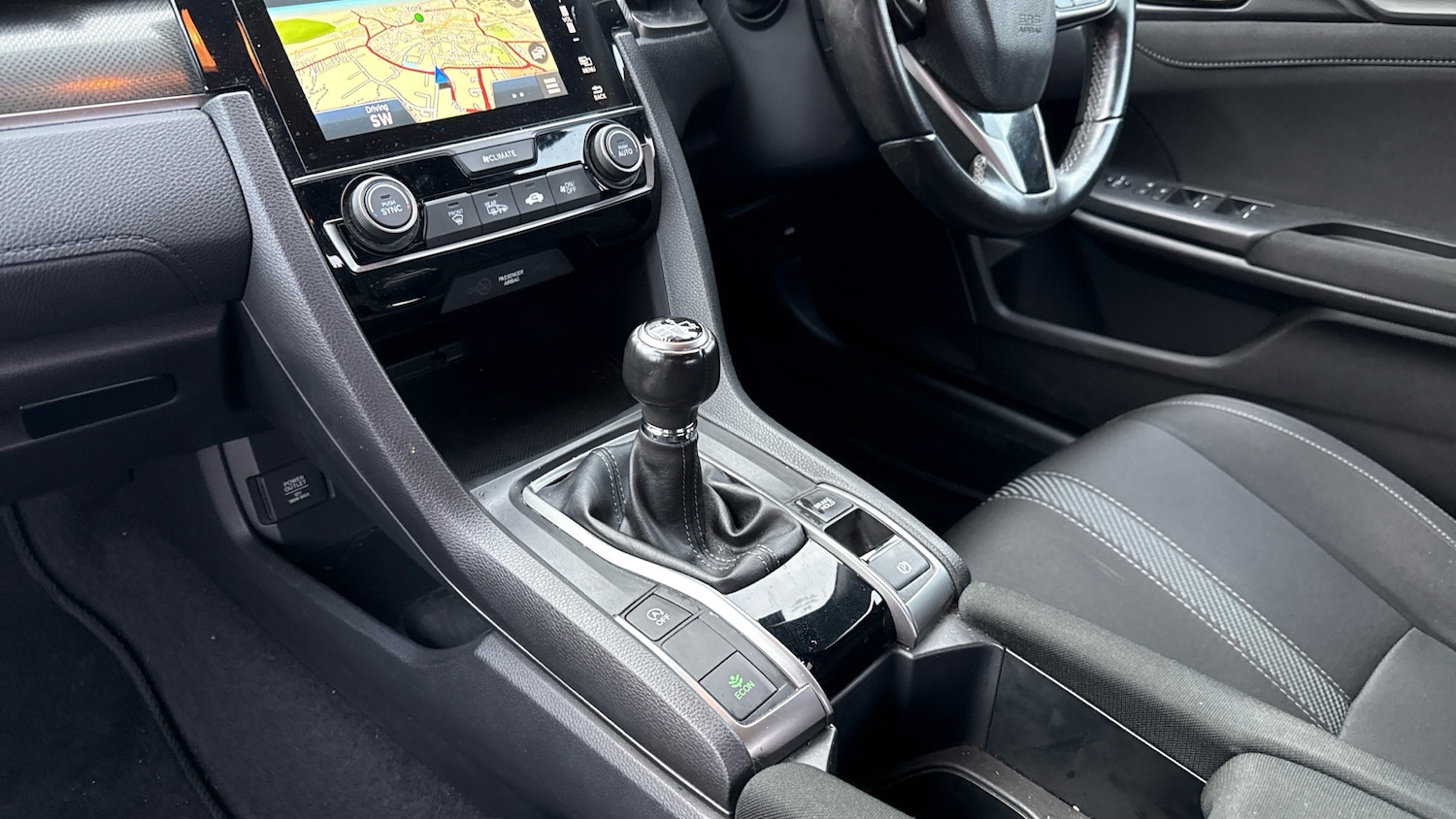 Used Honda Civic 2017 for sale - 76699185: Photo 13