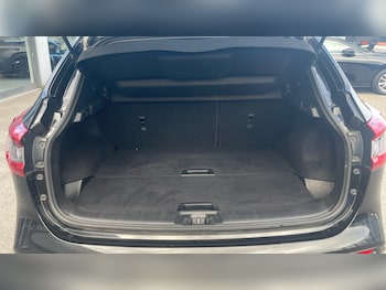 Used Nissan Qashqai 2018 for sale - 76007465: Photo