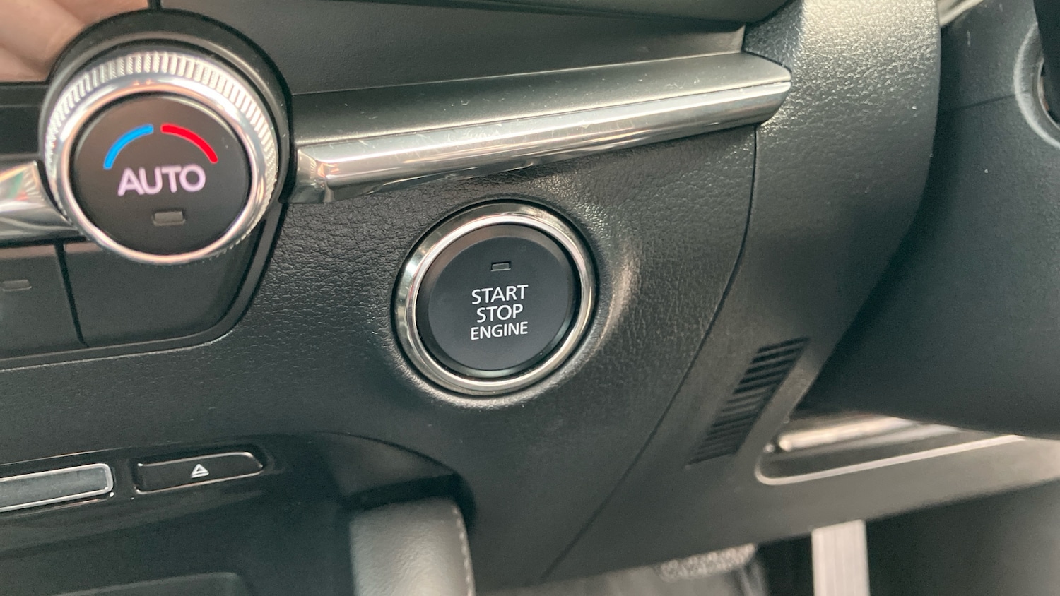 Used Mazda Mazda3 2020 for sale - 77298260: Photo 22