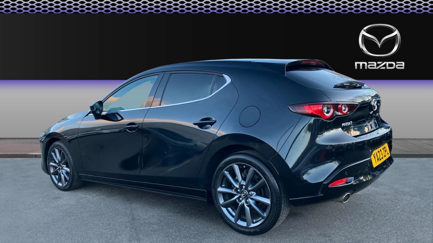 Used Mazda Mazda3 2023 for sale - 77578110: Photo 2