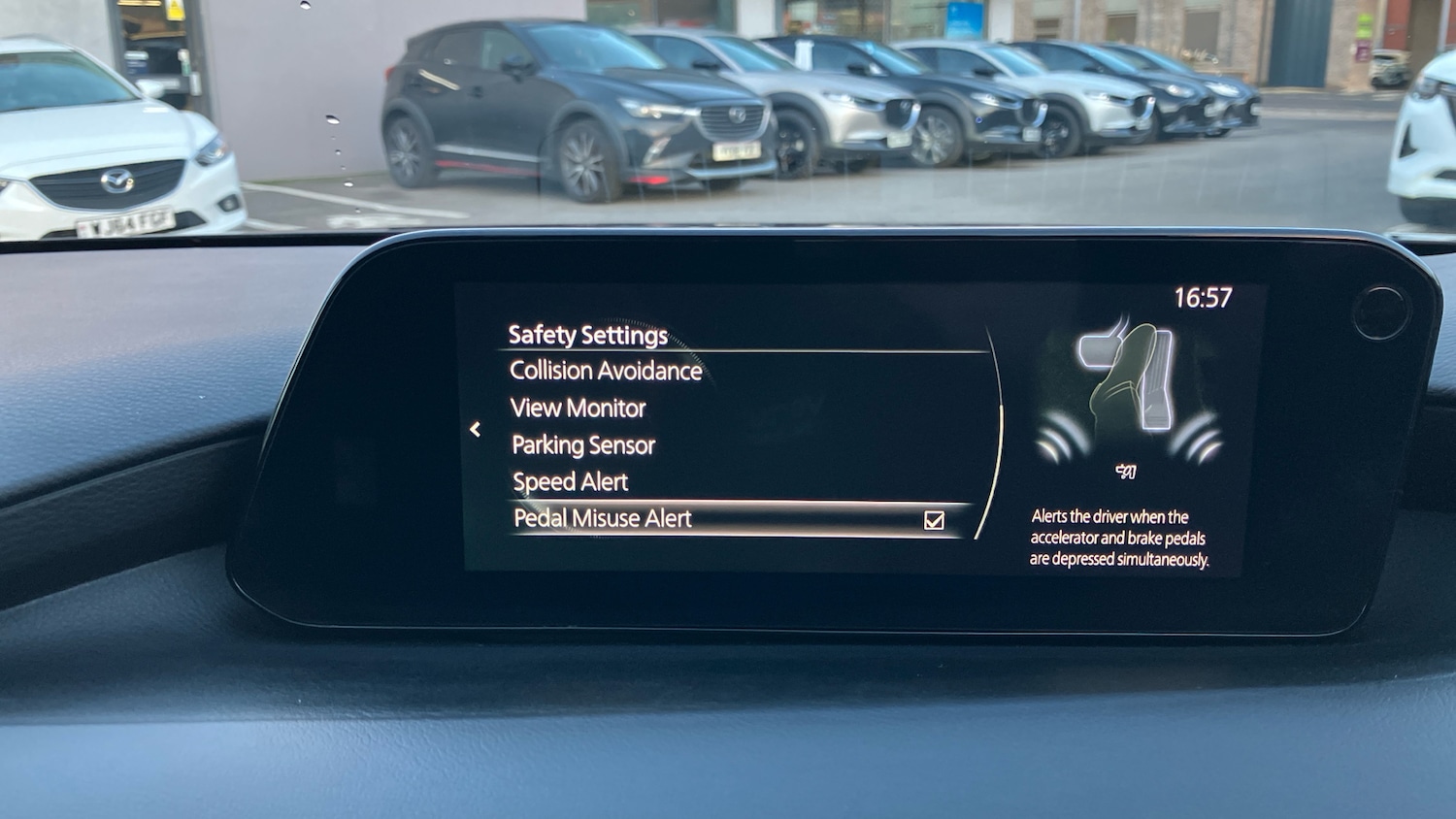 Used Mazda Mazda3 2023 for sale - 77578110: Photo 23