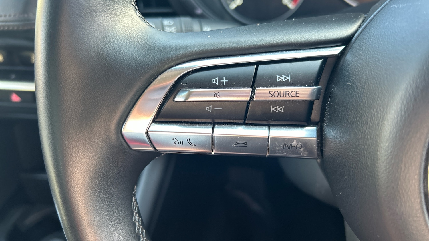 Used Mazda Mazda3 2022 for sale - 78067400: Photo 30