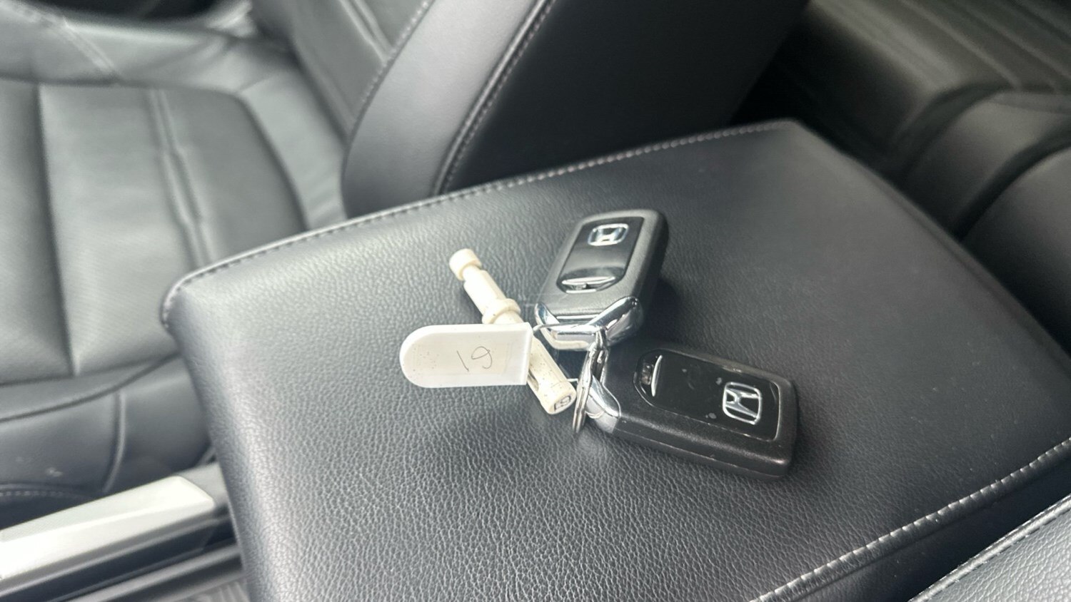 2022 Honda CR-V 2.0 i-MMD Hybrid SR 5dr eCVT Hybrid Estate Estate Hybrid Automat - Picture 19 of 24