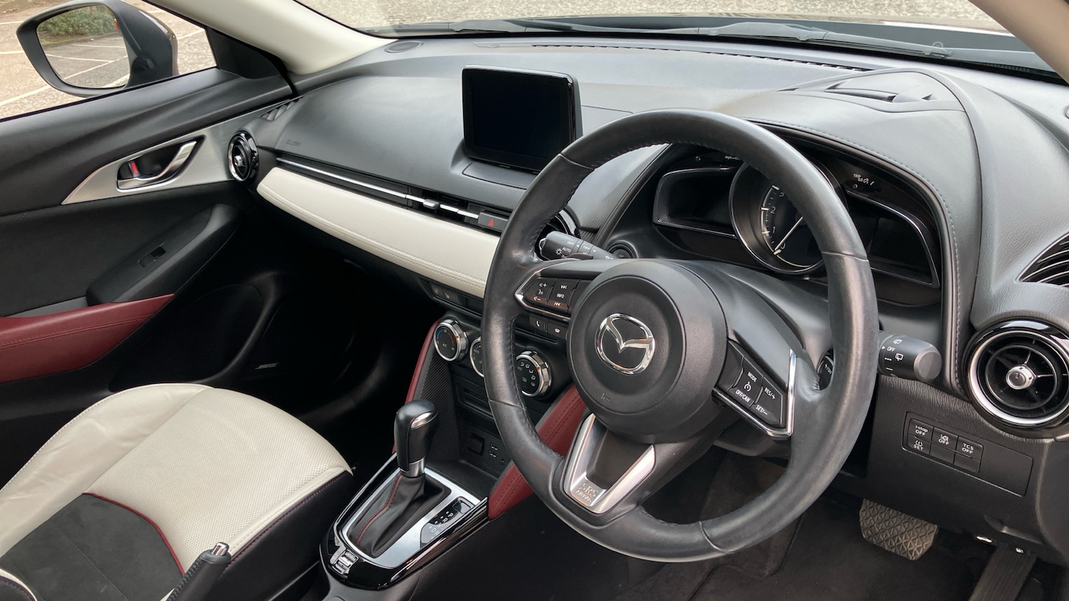 Used Mazda CX-3 2018 for sale - 77963082: Photo 11