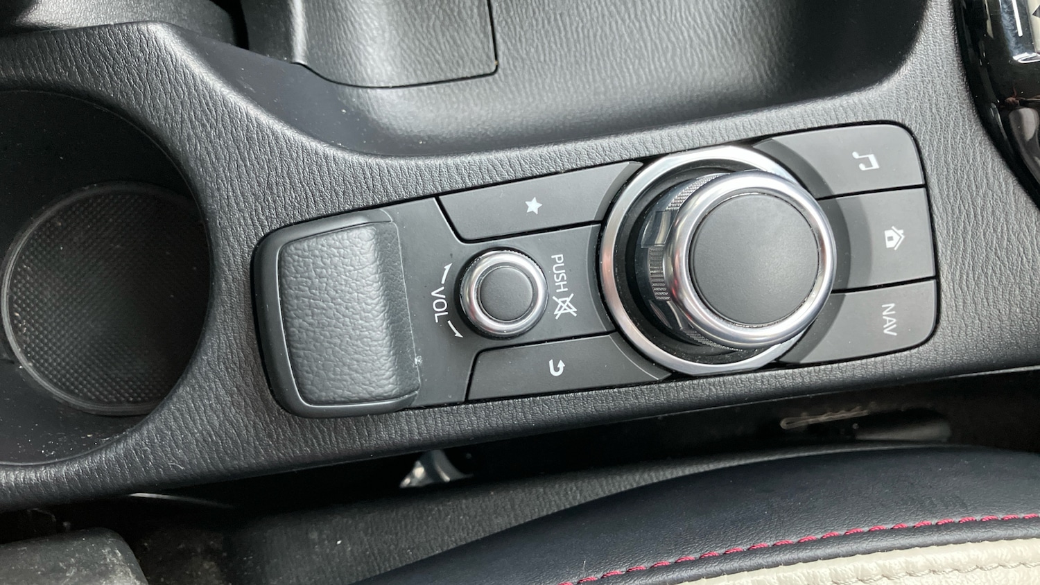 Used Mazda CX-3 2018 for sale - 77963082: Photo 29