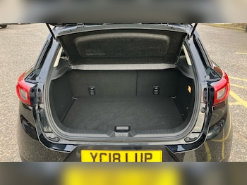 Used Mazda CX-3 2018 for sale - 77963082: Photo