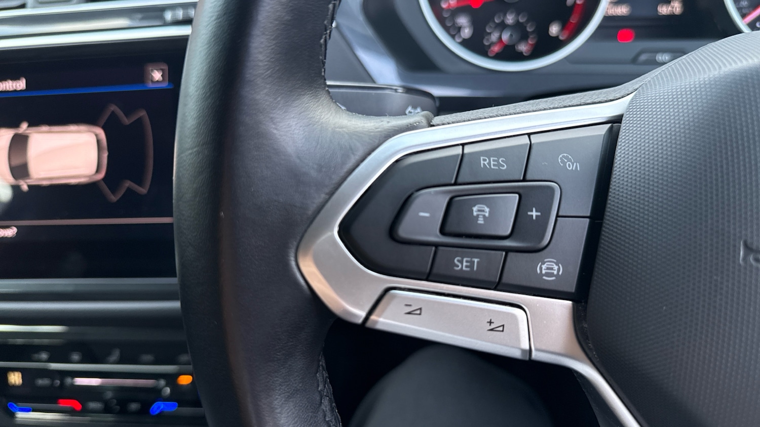 Used Volkswagen Tiguan 2021 for sale - 76525623: Photo 22