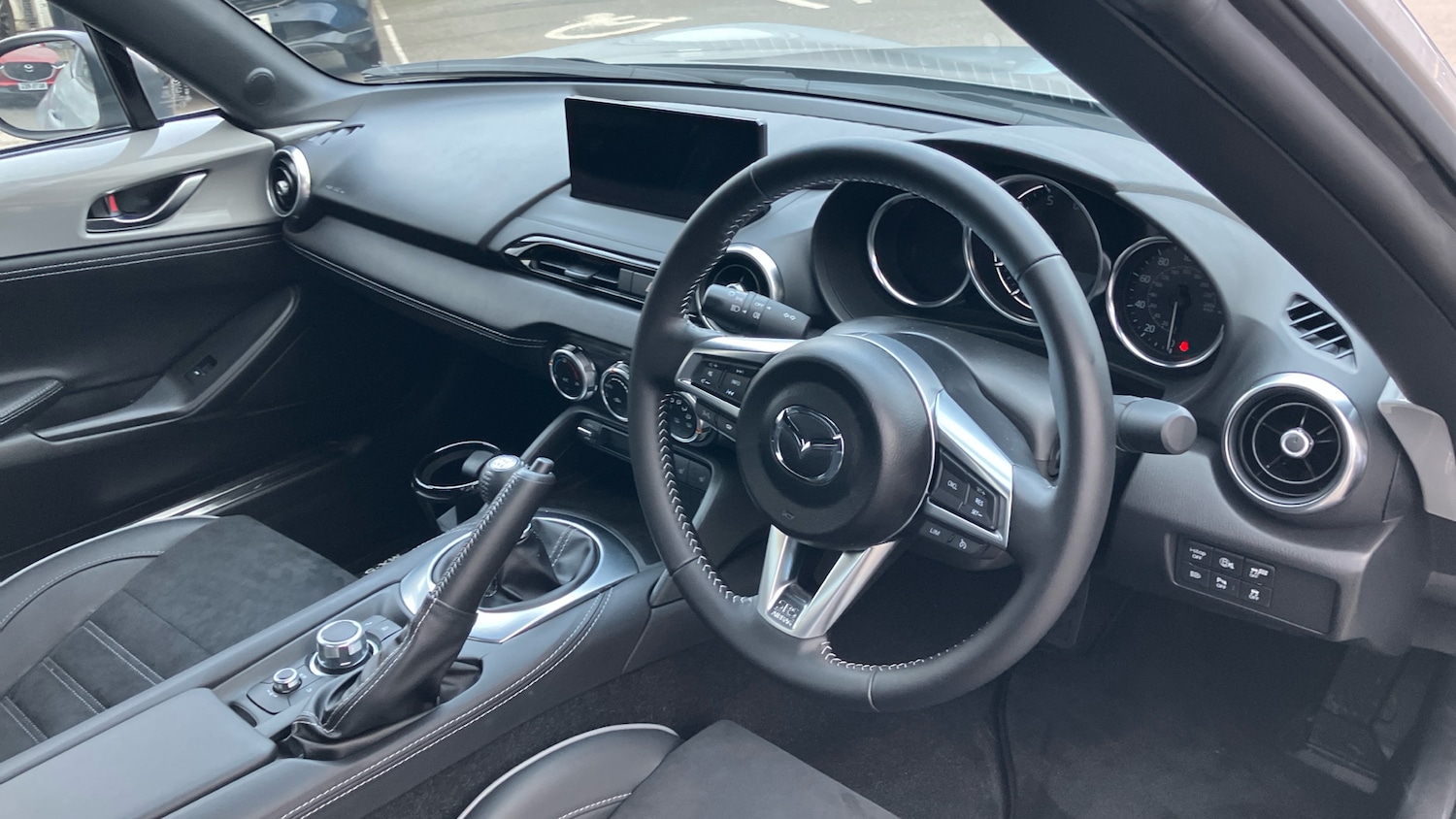 Used Mazda MX-5 2025 for sale - 77743170: Photo 11