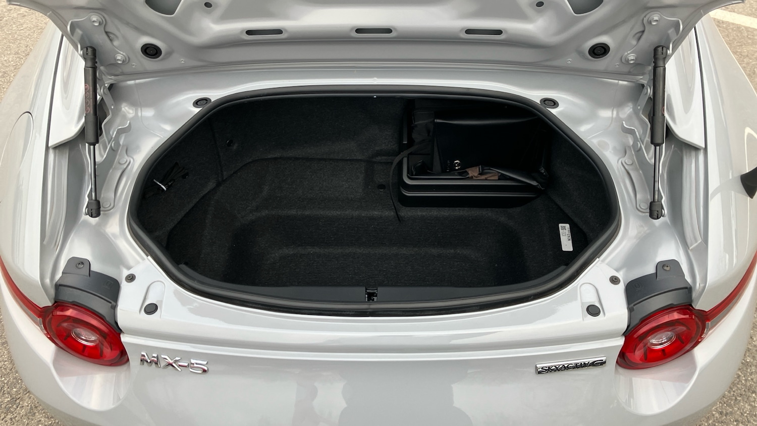 Used Mazda MX-5 2025 for sale - 77743170: Photo 4