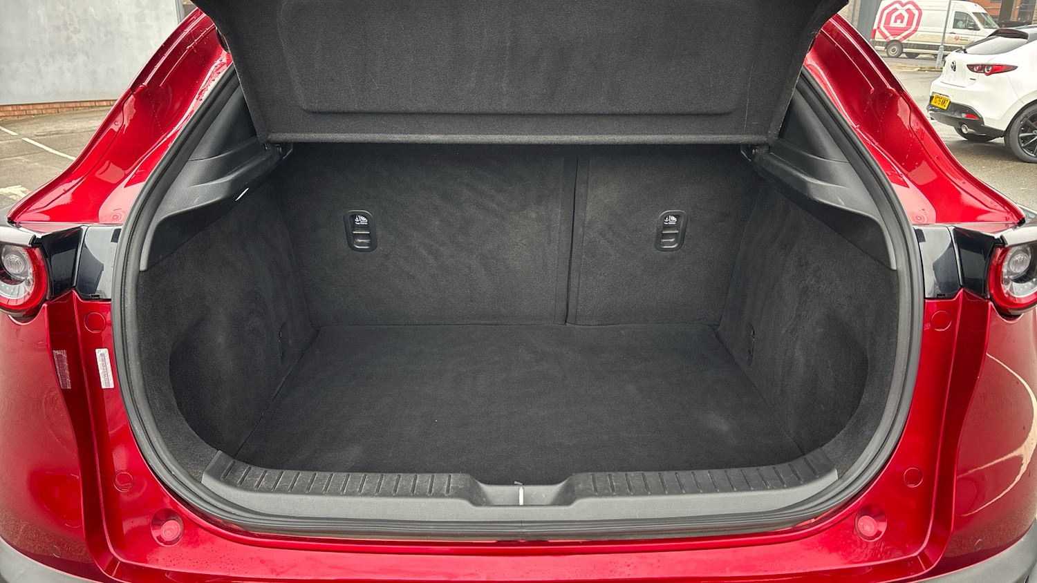 Used Mazda CX-30 2021 for sale - 77032757: Photo 4