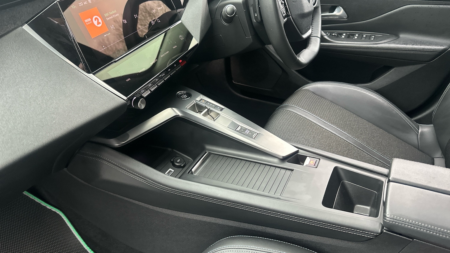 Used Peugeot 308 2022 for sale - 76588973: Photo 13