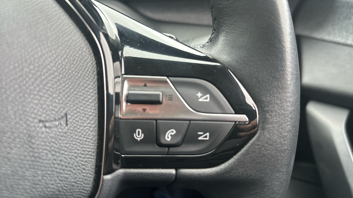 Used Peugeot 308 2022 for sale - 76588973: Photo 22