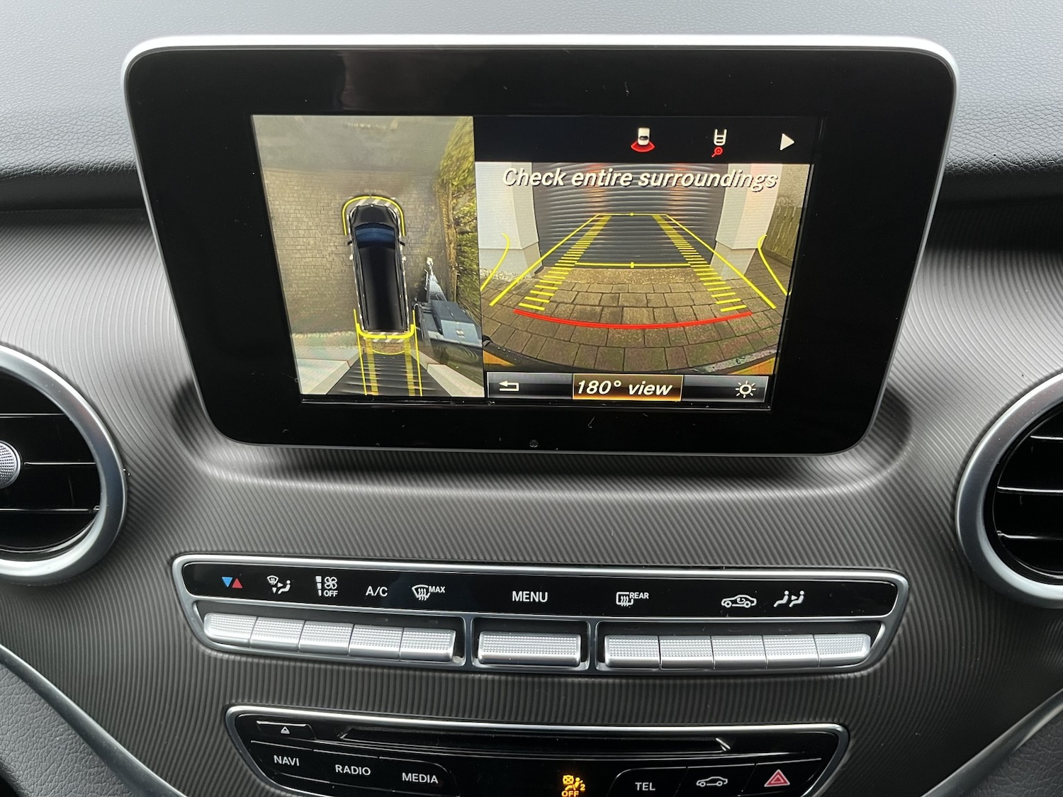 Used Mercedes-Benz V-Class 2015 for sale - 78018267: Photo 15