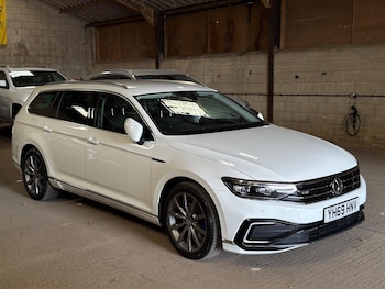 Used Volkswagen Passat 2019 for sale - 79395927: Photo
