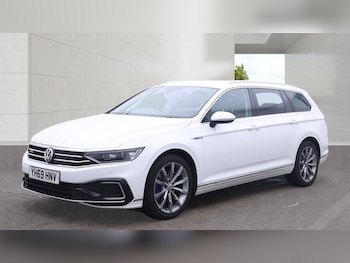 Used Volkswagen Passat 2019 for sale - 79395927: Photo