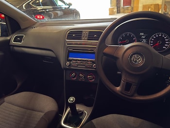 Used Volkswagen Polo 2011 for sale - 79235797: Photo