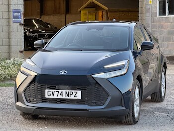 Used Toyota C-HR 2024 for sale - 79169629: Photo