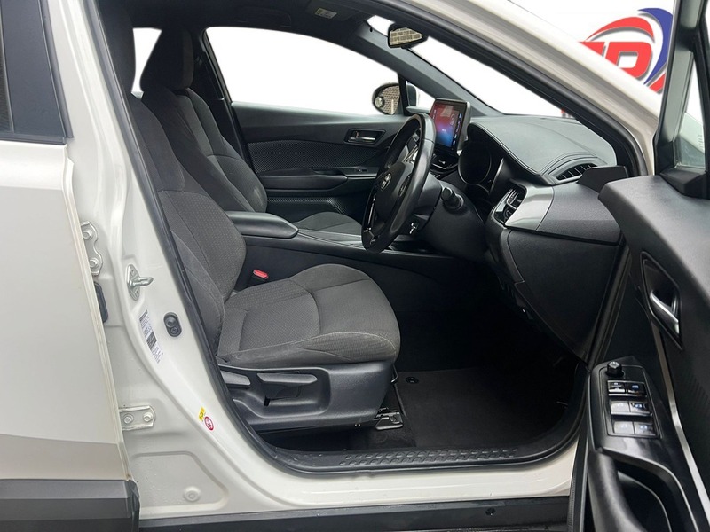 Used Toyota C-HR 2017 for sale - 76962906: Photo 25