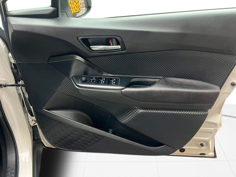 Used Toyota C-HR 2017 for sale - 76962906: Photo 26