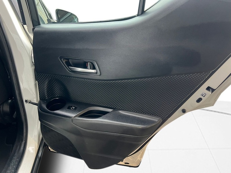 Used Toyota C-HR 2017 for sale - 76962906: Photo 29