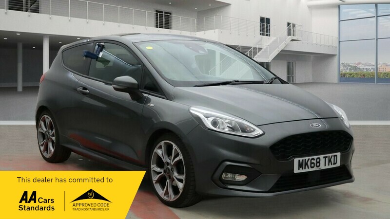 Used Ford Fiesta 2018 for sale - 76256904: Photo 1