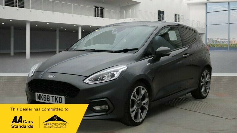 Used Ford Fiesta 2018 for sale - 76256904: Photo 2