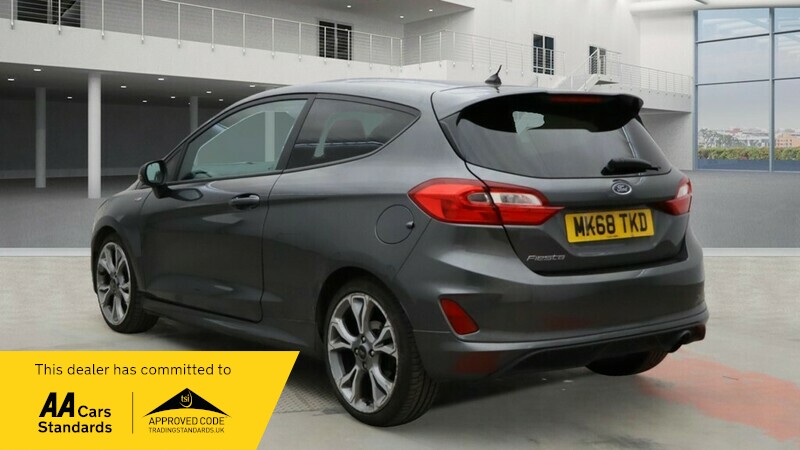 Used Ford Fiesta 2018 for sale - 76256904: Photo 3