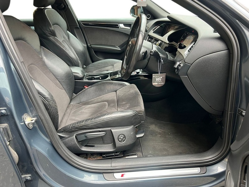 Used Audi A4 2011 for sale - 77535656: Photo 23