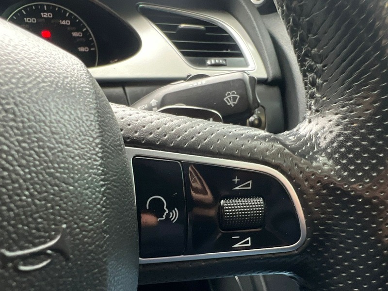 Used Audi A4 2011 for sale - 77535656: Photo 33