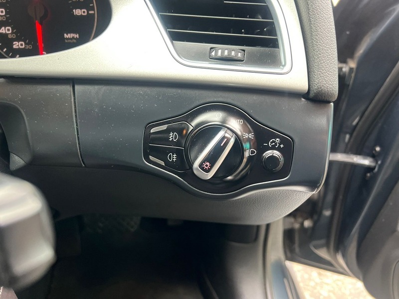 Used Audi A4 2011 for sale - 77535656: Photo 40