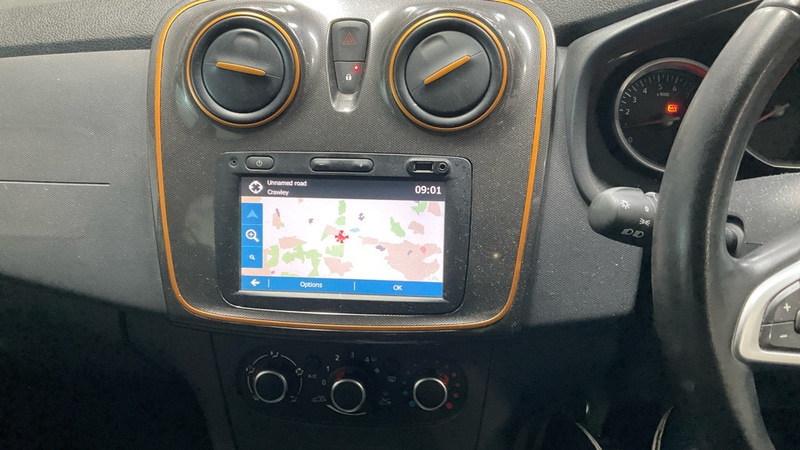 Used Dacia Sandero 2017 for sale - 76855328: Photo 10