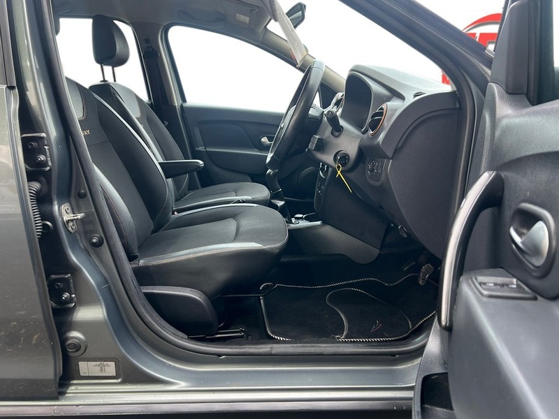 Used Dacia Sandero 2017 for sale - 76855328: Photo 23