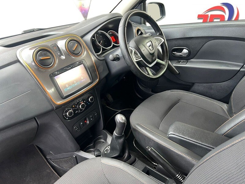 Used Dacia Sandero 2017 for sale - 76855328: Photo 24