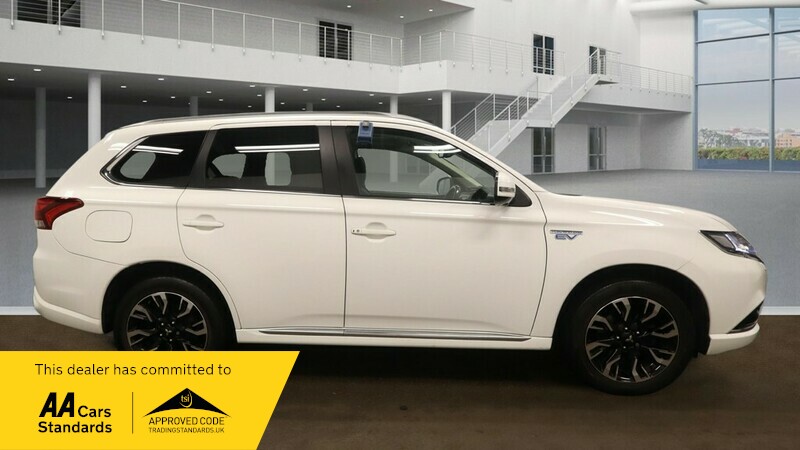 Used Mitsubishi Outlander 2016 for sale - 76962898: Photo 5