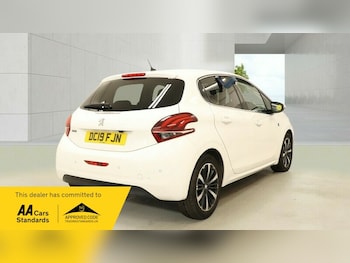 Used Peugeot 208 2019 for sale - 79335104: Photo