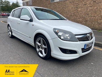 Vauxhall - Astra