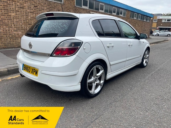 Used Vauxhall Astra 2010 for sale - 76245606: Photo 4