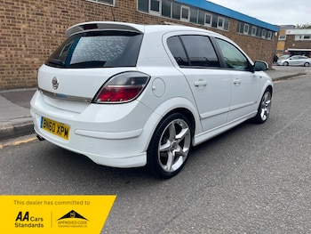 Used Vauxhall Astra 2010 for sale - 76245606: Photo 4