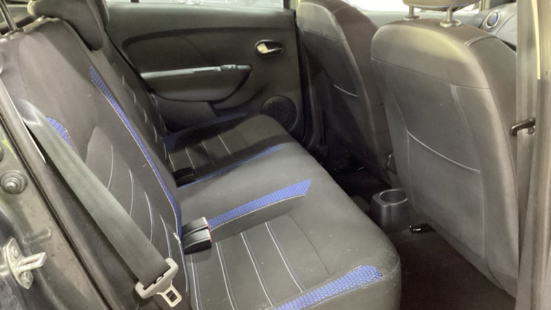 Used Dacia Sandero Stepway 2020 for sale - 76896683: Photo 9