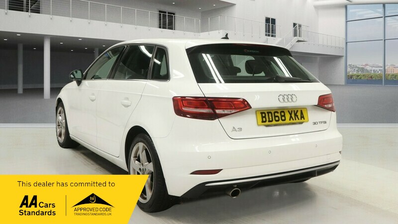 Used Audi A3 2018 for sale - 76643126: Photo 3