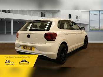 Used Volkswagen Polo 2019 for sale - 75924433: Photo