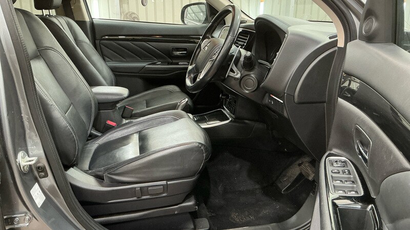 Used Mitsubishi Outlander 2018 for sale - 78154655: Photo 8