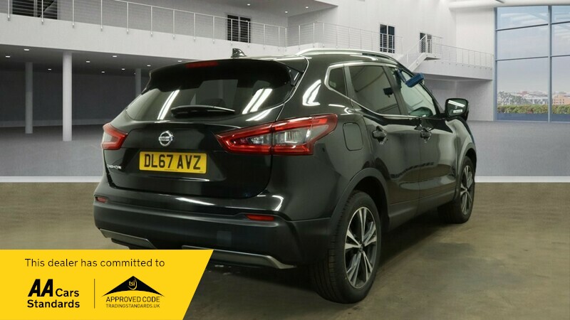 Used Nissan Qashqai 2017 for sale - 77781251: Photo 4