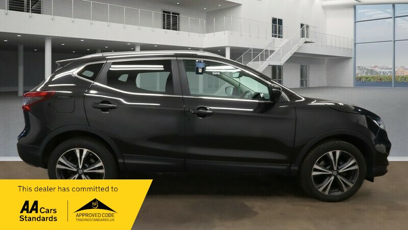 Used Nissan Qashqai 2017 for sale - 77781251: Photo 6